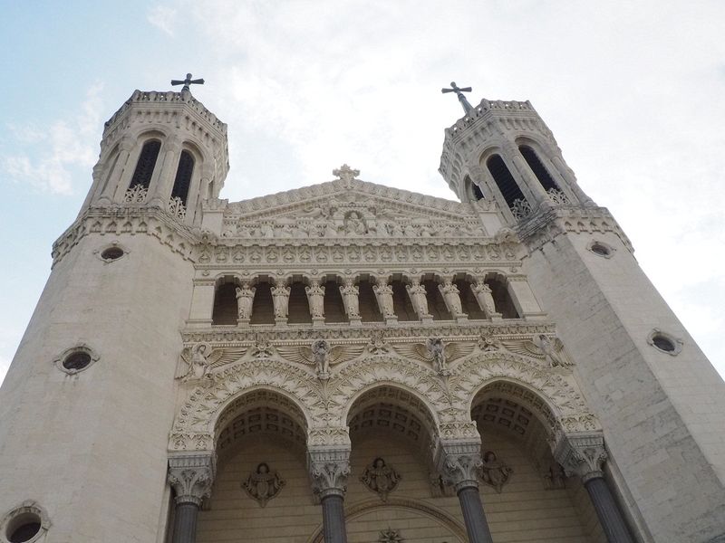 We visit the Basilica of Notre-Dame de Fourviere
